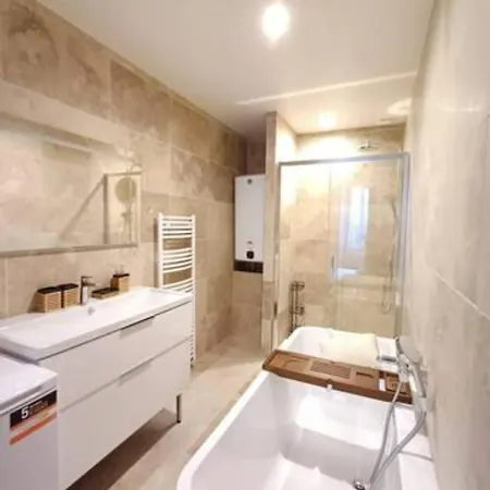 Appartement Le Sainte Claire Annecy